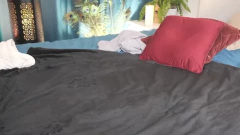 yulladao @ Chaturbate • Recorded February 24, 2026 22:25 • 53m