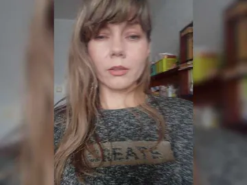 NinonDePeace BongaCams Model - Cam Recordings